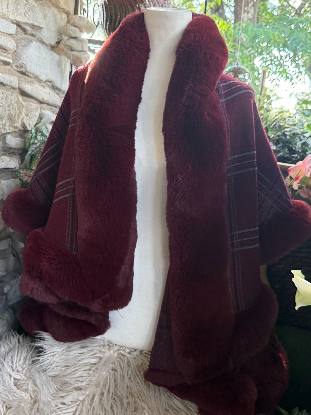 Rare Vintage Lida Collection Burgundy Plaid Faux Fur Trim Coat